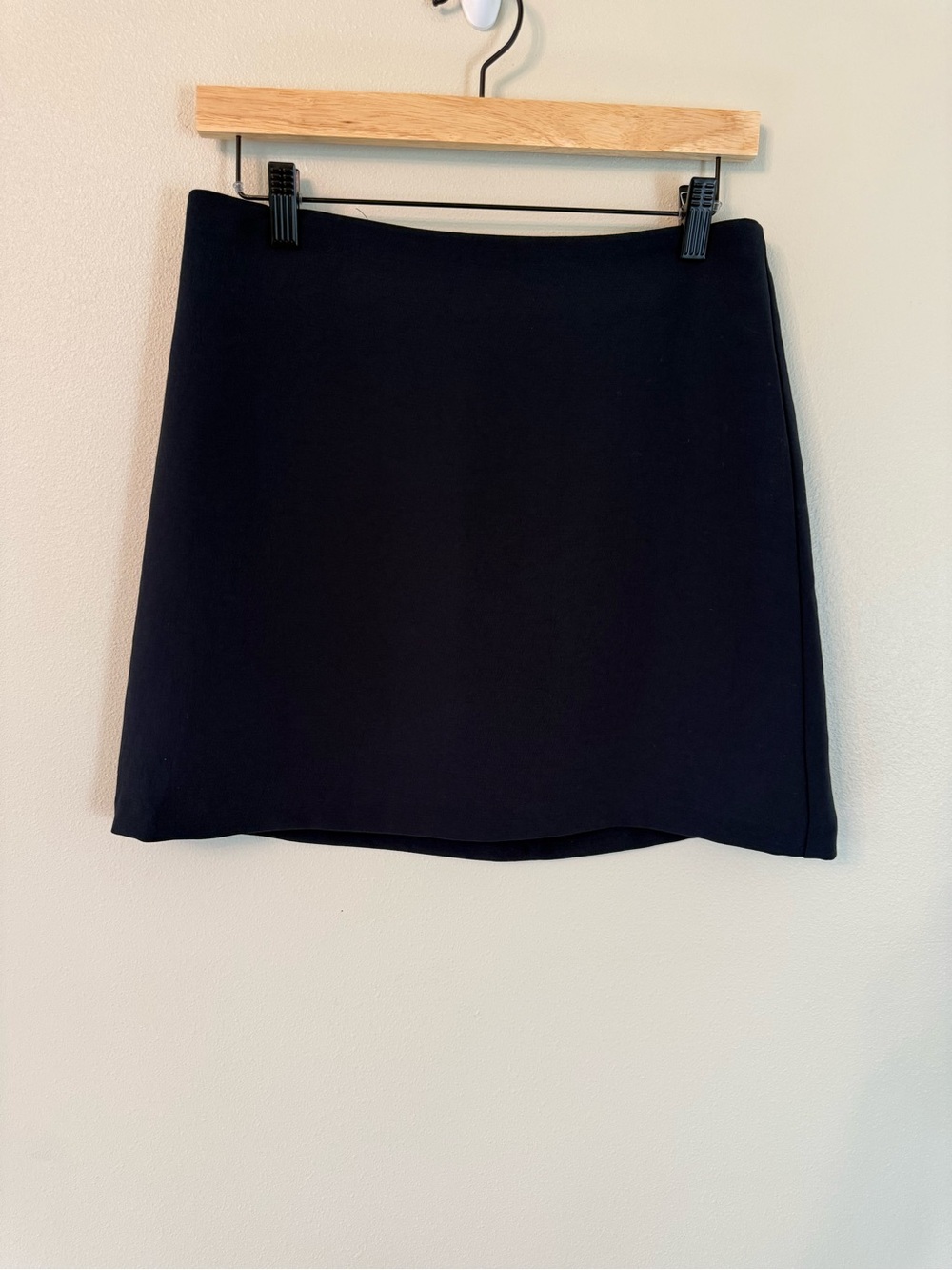 Aritzia Wilfred Classic Mini Skirt Navy High Rise NWT Size 8 - Picture 4 of 10